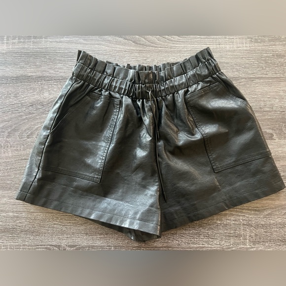 High Waist Black Faux Leather Shorts | Size L/XL - Picture 4 of 8